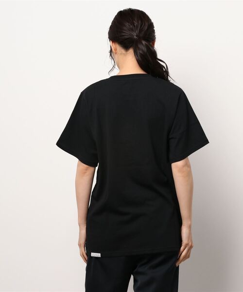 CAPRICIEUX LE'MAGE（カプリシューレマージュ）の「N.V.S.カレッジＴシャツ（Tシャツ/カットソー・レディース・ブラック/ホワイト・FREE）」の3枚目の写真