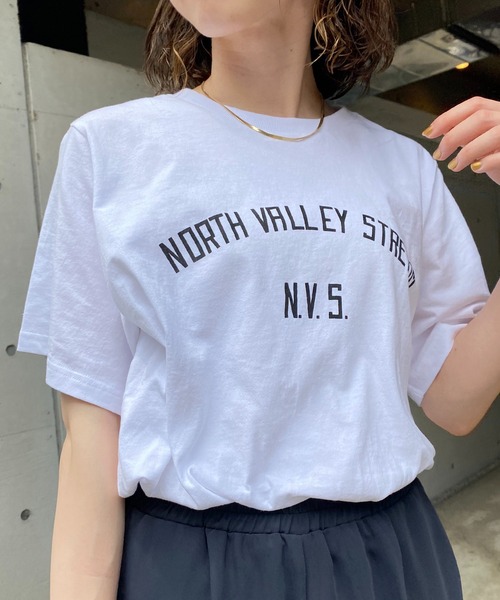 CAPRICIEUX LE'MAGE（カプリシューレマージュ）の「N.V.S.カレッジＴシャツ（Tシャツ/カットソー・レディース・ブラック/ホワイト・FREE）」の22枚目の写真