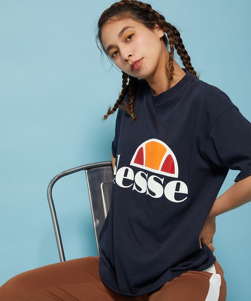 ellesse(エレッセ)の「【ellesse】ヘリテージロゴTEE(Tシャツ/カットソー・レディース・グレー/ホワイト/ネイビー・S)」の3枚目の写真