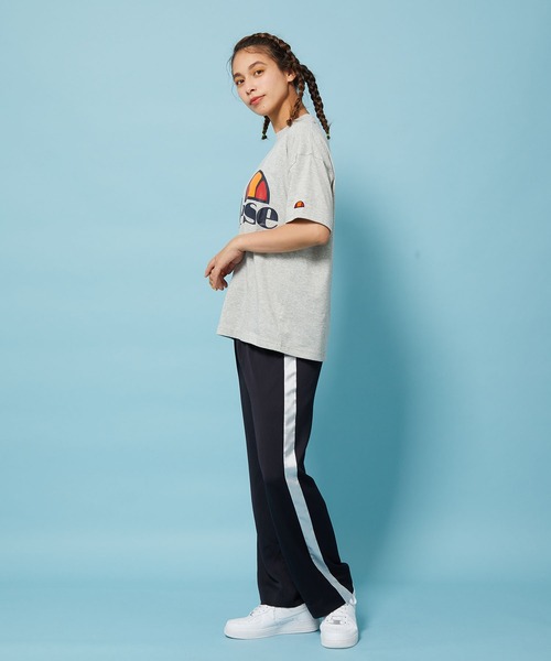 ellesse(エレッセ)の「【ellesse】ヘリテージロゴTEE(Tシャツ/カットソー・レディース・グレー/ホワイト/ネイビー・S)」の8枚目の写真
