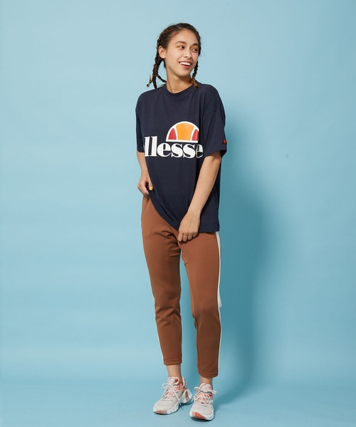 ellesse(エレッセ)の「【ellesse】ヘリテージロゴTEE(Tシャツ/カットソー・レディース・グレー/ホワイト/ネイビー・S)」の10枚目の写真