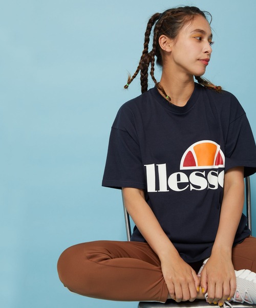 ellesse(エレッセ)の「【ellesse】ヘリテージロゴTEE(Tシャツ/カットソー・レディース・グレー/ホワイト/ネイビー・S)」の4枚目の写真