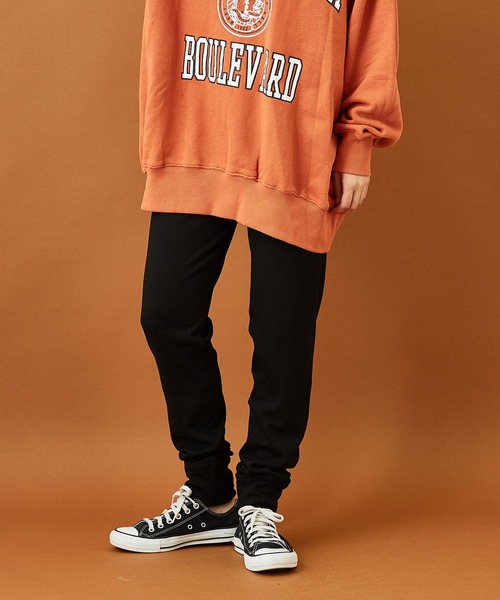 CUBE SUGAR(キューブシュガー)の「ウォームフライス レギンス(レギンス/スパッツ・レディース・ブラック/ダークブラウン/チャコールグレー・M)」の2枚目の写真