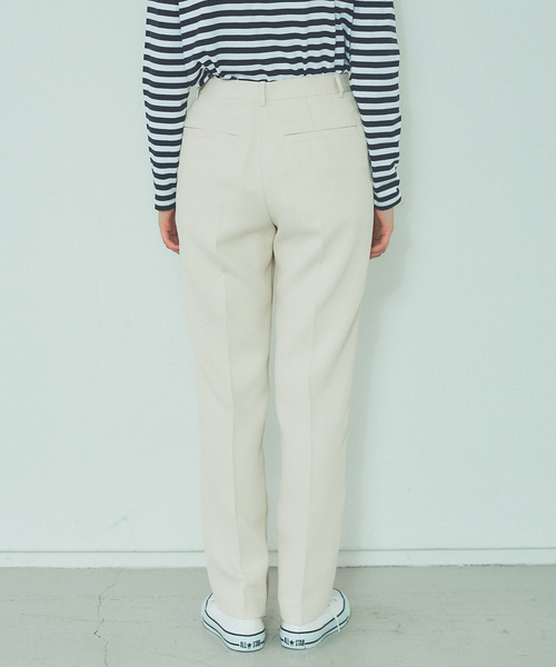 Rouge vif(ルージュヴィフ)の「【セットアップ対応】ツィルテーパードパンツ(その他パンツ・レディース・ネイビー/サックスブルー/アイボリー・40/38/36/34)」の16枚目の写真