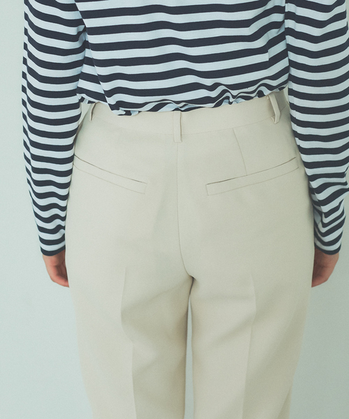 Rouge vif(ルージュヴィフ)の「【セットアップ対応】ツィルテーパードパンツ(その他パンツ・レディース・ネイビー/サックスブルー/アイボリー・40/38/36/34)」の17枚目の写真