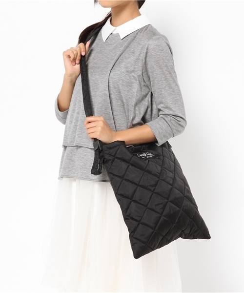 Kastane(カスタネ)の「【Kastane】キルティングBAG(無地)(トートバッグ・レディース・グレー/ブラック・FREE)」の9枚目の写真