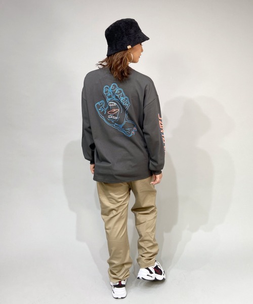 SANTA CRUZ（サンタクルーズ）の「【ムラサキスポーツ別注】SANTACRUZ/サンタクルーズ  ビッグシルエット  バックプリントロンT   502213433（Tシャツ/カットソー・レディース・ホワイト/グレー/グリーン・M/L）」の12枚目の写真