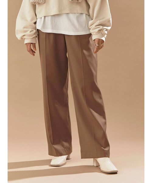 Ungrid(アングリッド)の「センタープレスルーズパンツ(その他パンツ・レディース・チャコールグレー/ブラウン/グリーン系その他・SMALL/MEDIUM)」の10枚目の写真