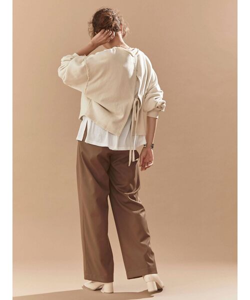 Ungrid(アングリッド)の「センタープレスルーズパンツ(その他パンツ・レディース・チャコールグレー/ブラウン/グリーン系その他・SMALL/MEDIUM)」の12枚目の写真