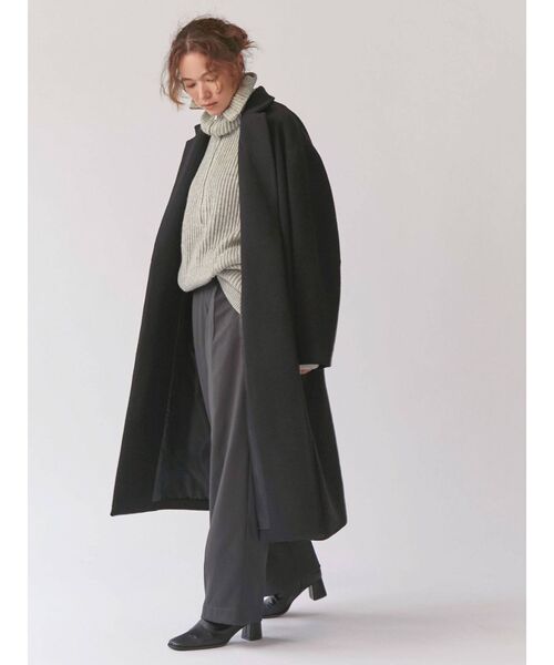 Ungrid(アングリッド)の「センタープレスルーズパンツ(その他パンツ・レディース・チャコールグレー/ブラウン/グリーン系その他・SMALL/MEDIUM)」の13枚目の写真