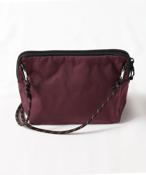 UNIVERSAL OVERALL（ユニバーサルオーバーオール）の「《新色追加》【UNIVERSAL OVERALL】NEW DELTA サコッチ＃UVO-064（ショルダーバッグ・メンズ・ベージュ/ブラック/バーガンディー/ダークグリーン・FREE）」の12枚目の写真