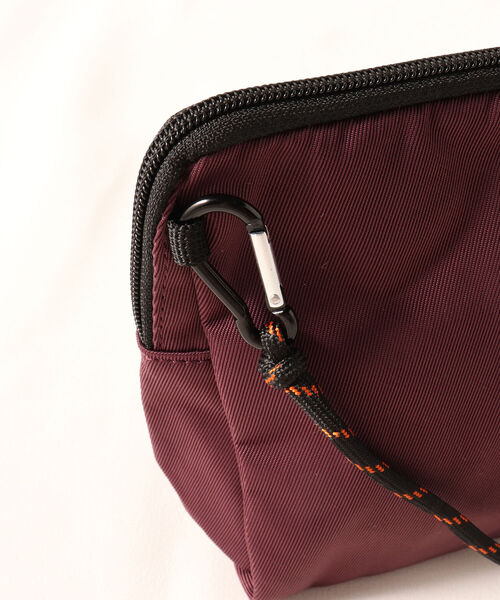 UNIVERSAL OVERALL（ユニバーサルオーバーオール）の「《新色追加》【UNIVERSAL OVERALL】NEW DELTA サコッチ＃UVO-064（ショルダーバッグ・メンズ・ベージュ/ブラック/バーガンディー/ダークグリーン・FREE）」の10枚目の写真