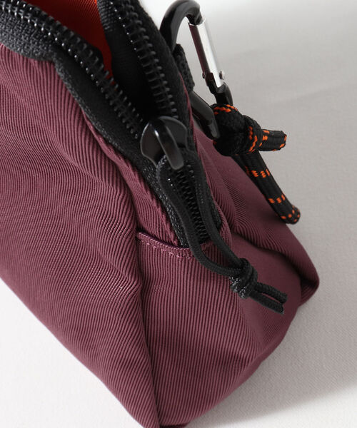 UNIVERSAL OVERALL（ユニバーサルオーバーオール）の「《新色追加》【UNIVERSAL OVERALL】NEW DELTA サコッチ＃UVO-064（ショルダーバッグ・メンズ・ベージュ/ブラック/バーガンディー/ダークグリーン・FREE）」の8枚目の写真