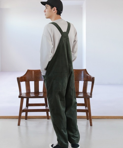 LAKOLE（ラコレ）の「コーデュロイオーバーオール / 217522（サロペット/オーバーオール・メンズ・ブラック/オリーブ/モカ/アイボリー・MEDIUM/LARGE）」の4枚目の写真