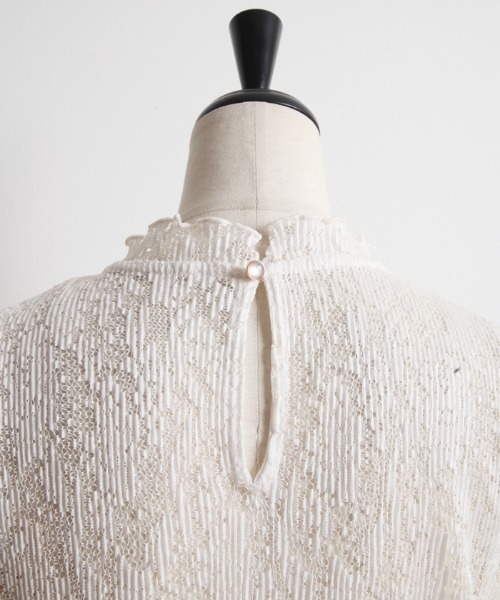 Cookie Chocolate(クッキーチョコレート)の「キャミ付きレーススタンドカラートップス(Tシャツ/カットソー・レディース・ホワイト/ブラック・M)」の4枚目の写真