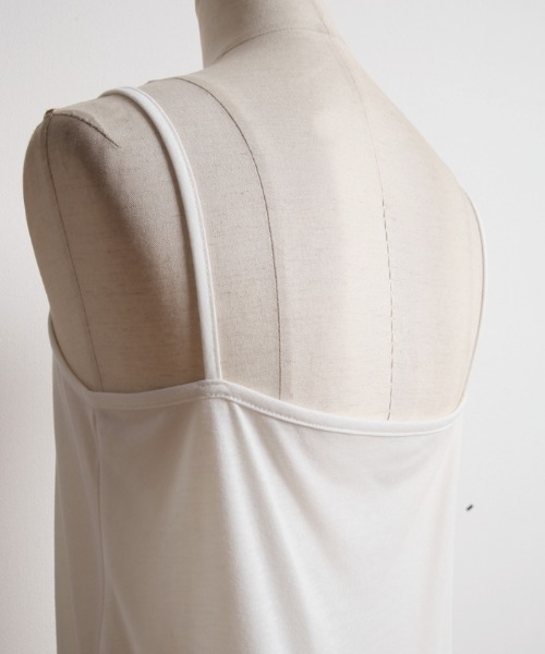 Cookie Chocolate(クッキーチョコレート)の「キャミ付きレーススタンドカラートップス(Tシャツ/カットソー・レディース・ホワイト/ブラック・M)」の8枚目の写真