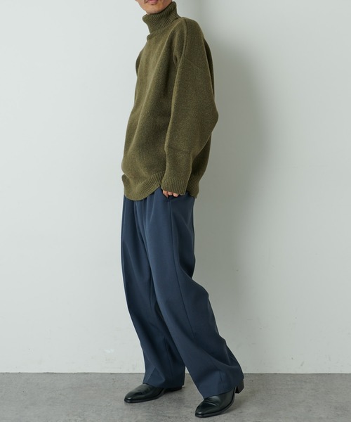 Lui's(ルイス)の「ビッグシルエット タートルニット 12COLOR'S(ニット/セーター・メンズ・ホワイト/ライトグレー/ブラック/ベージュ/オリーブ/レッド/ダークグレー/グリーン/ラベンダー/イエロー/ワインレッド/オレンジ・FREE)」の14枚目の写真