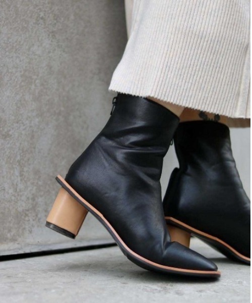 AULA AILA(アウラアイラ)の「【別注】AULA AILA/アウラアイラ/ショートブーツ(ブーツ・レディース・ブラック/カーキ/オフホワイト・35.5/36.5/37.5)」の13枚目の写真