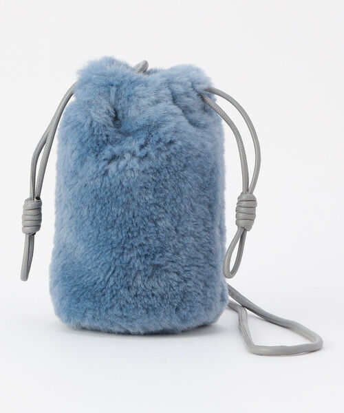 fredy repit（フレディレピ）の「【Finissage/フィニサージュ】ドロップファー ミニショルダーバッグ（ショルダーバッグ・レディース・ベージュ/ブラウン/ブルー/ライトパープル・FREE）」の3枚目の写真