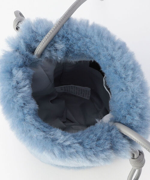 fredy repit（フレディレピ）の「【Finissage/フィニサージュ】ドロップファー ミニショルダーバッグ（ショルダーバッグ・レディース・ベージュ/ブラウン/ブルー/ライトパープル・FREE）」の18枚目の写真