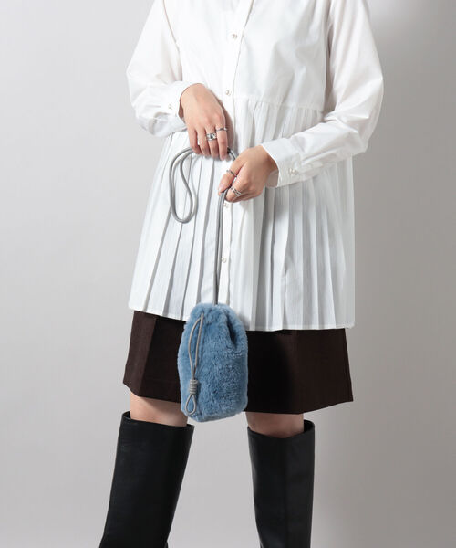 fredy repit（フレディレピ）の「【Finissage/フィニサージュ】ドロップファー ミニショルダーバッグ（ショルダーバッグ・レディース・ベージュ/ブラウン/ブルー/ライトパープル・FREE）」の6枚目の写真