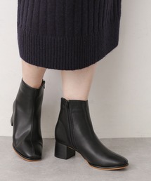 NANO universe（ナノユニバース）の「ラウンドショートブーツ（ブーツ）」