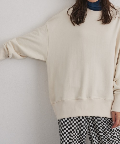 Auntie Rosa Holiday（アンティローザホリデー）の「オーバーサイズカラースウェットプルオーバー（スウェット・レディース・チャコールグレー/レッド/オレンジ/グリーン/アイボリー/ピンク/ホワイト・FREE）」の17枚目の写真