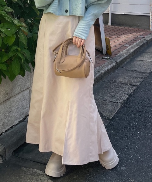 w closet(ダブルクローゼット)の「【新色追加】ハイウエストマーメイドスカート(スカート・レディース・ブラック/ブラウン/オートミール/ミント/カーキ/ダークグレー・FREE)」の5枚目の写真