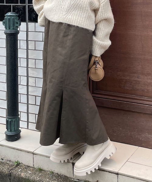 w closet(ダブルクローゼット)の「【新色追加】ハイウエストマーメイドスカート(スカート・レディース・ブラック/ブラウン/オートミール/ミント/カーキ/ダークグレー・FREE)」の21枚目の写真