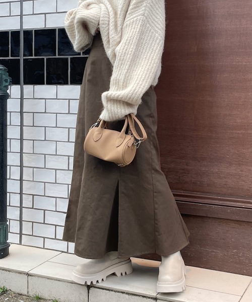 w closet(ダブルクローゼット)の「【新色追加】ハイウエストマーメイドスカート(スカート・レディース・ブラック/ブラウン/オートミール/ミント/カーキ/ダークグレー・FREE)」の22枚目の写真