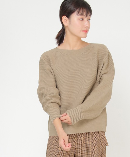 ikka（イッカ）の「シームレスガータードルマンニット（ニット/セーター・レディース・ブルー/ネイビー/ベージュ/オフホワイト・M）」の13枚目の写真