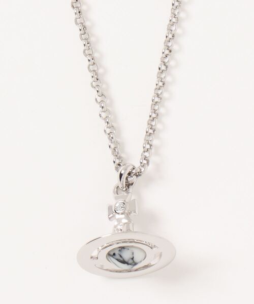 Vivienne Westwood(ヴィヴィアンウエストウッド)の「63020225-CN/NEW PETITE ORB PENDANT(ネックレス・レディース・ゴールド/シルバー・FREE)」の2枚目の写真