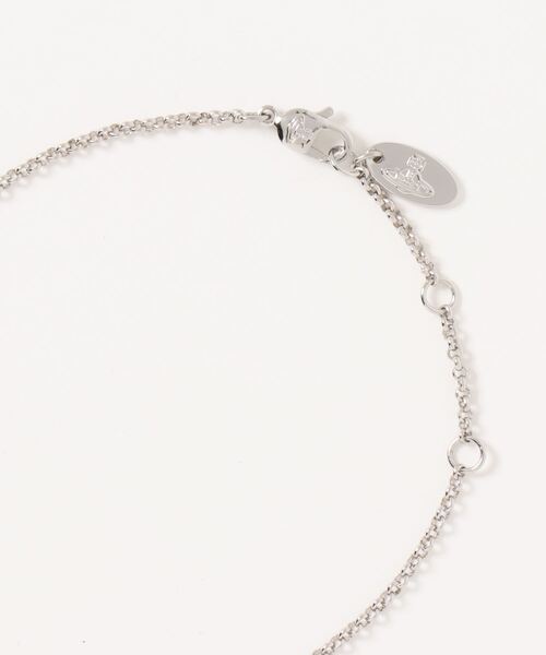 Vivienne Westwood(ヴィヴィアンウエストウッド)の「63020225-CN/NEW PETITE ORB PENDANT(ネックレス・レディース・ゴールド/シルバー・FREE)」の4枚目の写真