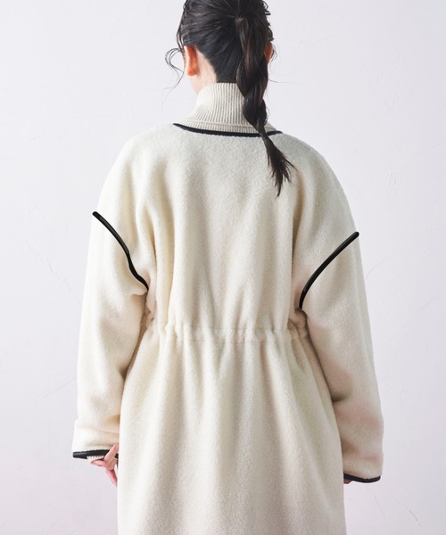 Droite lautreamont（ドロワットロートレアモン）の「ウールブレンドロングボアコート（ムートンコート・レディース・オフホワイト/グリーン・M/S）」の11枚目の写真