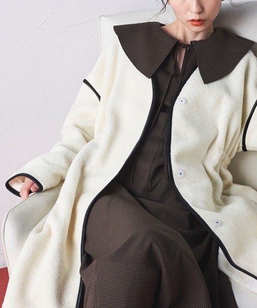 Droite lautreamont（ドロワットロートレアモン）の「ウールブレンドロングボアコート（ムートンコート・レディース・オフホワイト/グリーン・M/S）」の22枚目の写真