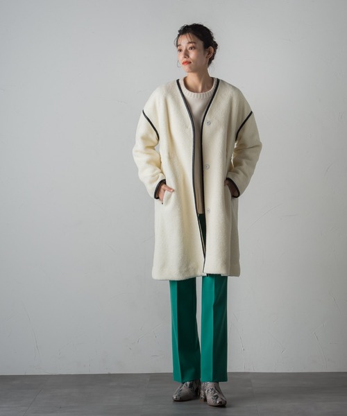 Droite lautreamont（ドロワットロートレアモン）の「ウールブレンドロングボアコート（ムートンコート・レディース・オフホワイト/グリーン・M/S）」の19枚目の写真
