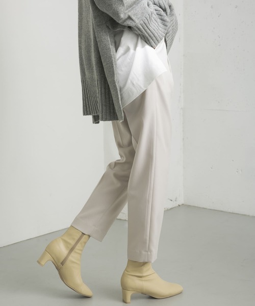 URBAN RESEARCH（アーバンリサーチ）の「UR TECH ドロストテーパードパンツ（その他パンツ・レディース・ホワイト系その他/チェック/ベージュ/ブラック・38/34/36）」の19枚目の写真