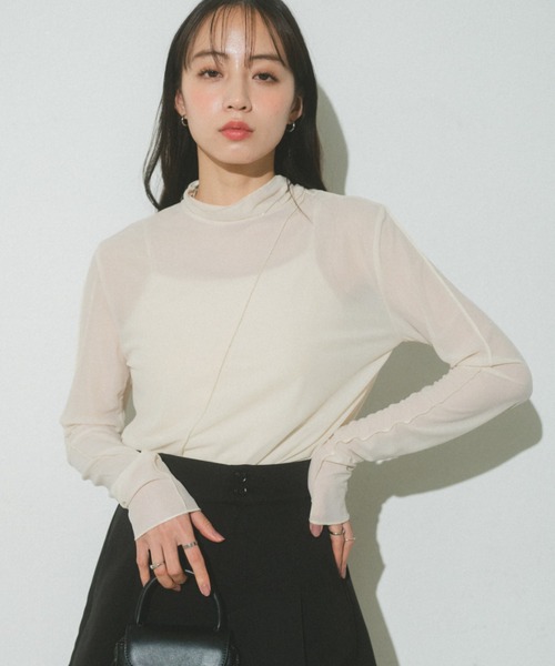 VANNIE U（ヴァニーユー）の「2WAYメロウシアートップス（Tシャツ/カットソー・レディース・アイボリー/ライトブルー/イエロー/ブラック/ピンク/パープル・FREE）」の9枚目の写真