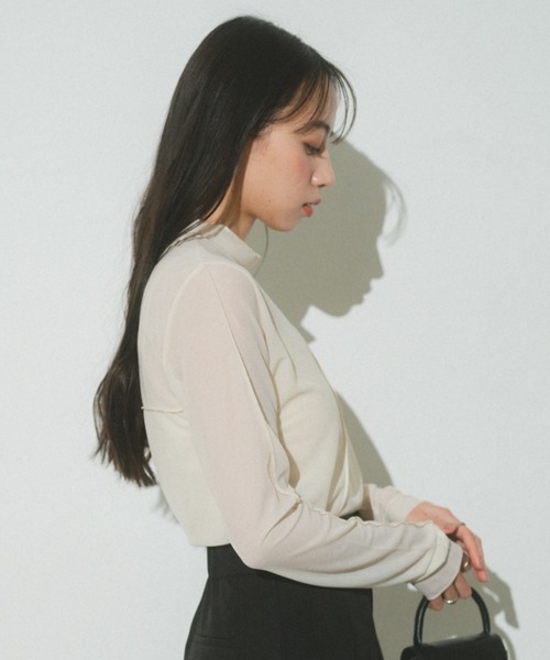 VANNIE U（ヴァニーユー）の「2WAYメロウシアートップス（Tシャツ/カットソー・レディース・アイボリー/ライトブルー/イエロー/ブラック/ピンク/パープル・FREE）」の19枚目の写真