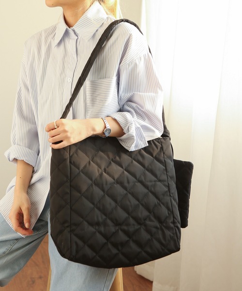 TABI PAL（タビパル）の「【TABI PAL】キルティング　トートバッグ　ミニケース付き（ショルダーバッグ・レディース・ホワイト/ブラック・FREE）」の2枚目の写真