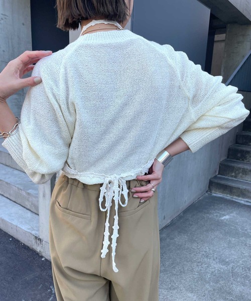 Omekashi（オメカシ）の「ビスチェ付きニット（ニット/セーター・レディース・オフホワイト/ブラック・FREE）」の3枚目の写真