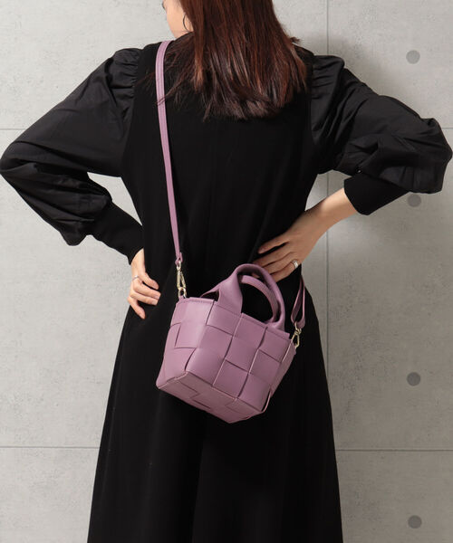 andrea cardone（アンドレアカルドネ）の「【andrea cardone/アンドレアカルドネ】レザーバスケット ミニトートバッグ（トートバッグ・レディース・イエロー/グリーン/ライトパープル・FREE）」の12枚目の写真