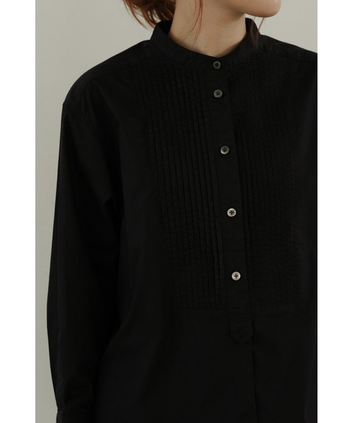 LA PEAU DE GEM（ラポドゥジェム）の「【LA PEAU DE GEM】ピンタックシャツ（シャツ/ブラウス・レディース・ホワイト/ブラック・FREE）」の2枚目の写真