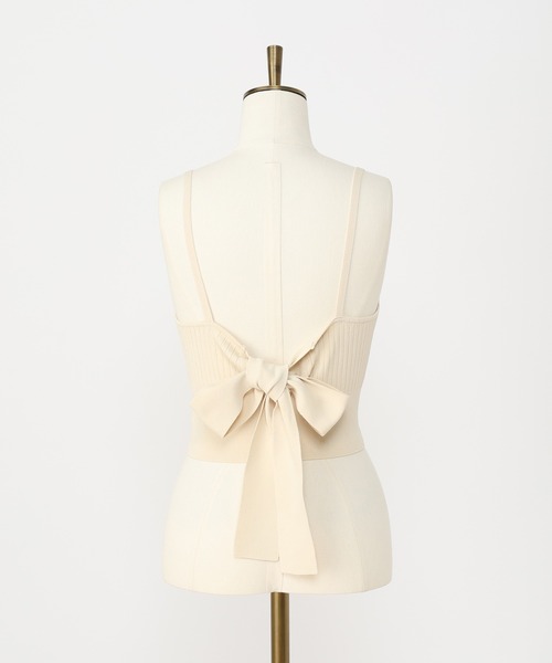 one after another NICE CLAUP（ワンアフターアナザーナイスクラップ）の「バックリボンビスチェ（ニット/セーター・レディース・ブラック/ベージュ/アイボリー・FREE）」の22枚目の写真