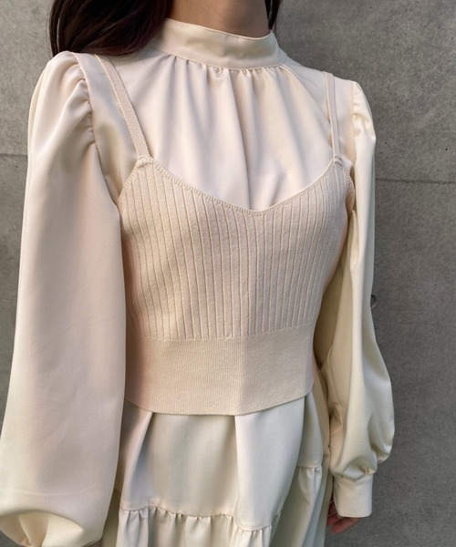 one after another NICE CLAUP（ワンアフターアナザーナイスクラップ）の「バックリボンビスチェ（ニット/セーター・レディース・ブラック/ベージュ/アイボリー・FREE）」の10枚目の写真