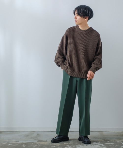 improves（インプローブス）の「【improves】ハイバルキー 片畔 オーバーサイズ プルオーバーニット（ニット/セーター・メンズ・ベージュ/グリーン/ブラウン/イエロー/ブラック/ブルー/ラベンダー/マスタード/ホワイト/ライトグリーン/レッド・LARGE/MEDIUM）」の16枚目の写真