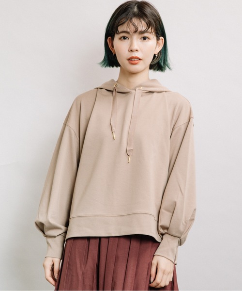 refinedworks（リファインドワークス）の「ショートフーディーPO（パーカー・レディース・オフホワイト/ブラック/ベージュ・FREE）」の18枚目の写真