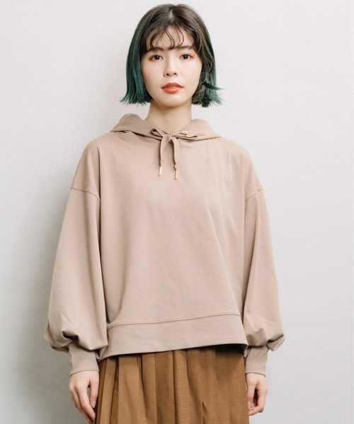 refinedworks（リファインドワークス）の「ショートフーディーPO（パーカー・レディース・オフホワイト/ブラック/ベージュ・FREE）」の15枚目の写真