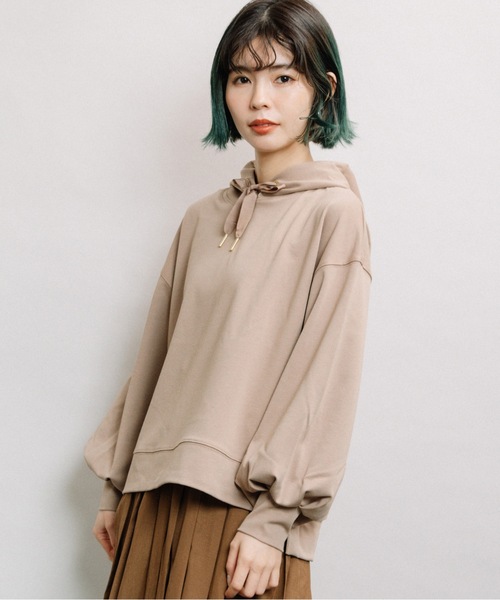 refinedworks（リファインドワークス）の「ショートフーディーPO（パーカー・レディース・オフホワイト/ブラック/ベージュ・FREE）」の16枚目の写真