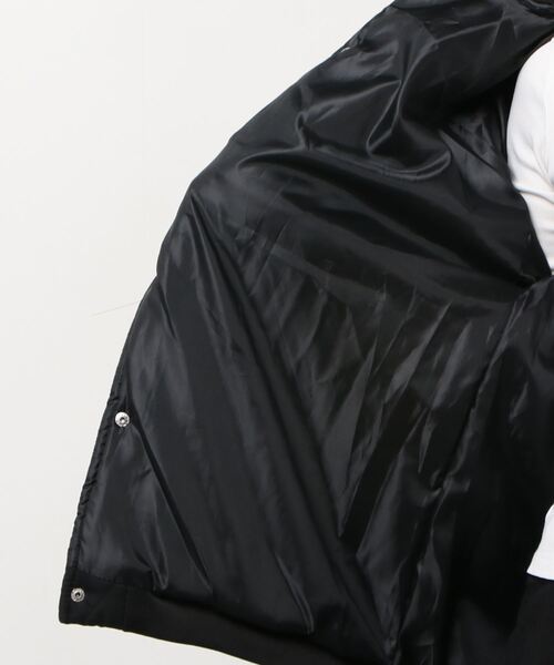 WC（ダブル シー）の「ロゴ中綿スタジャン（スタジャン・レディース・ブラック/ベージュ・FREE）」の6枚目の写真